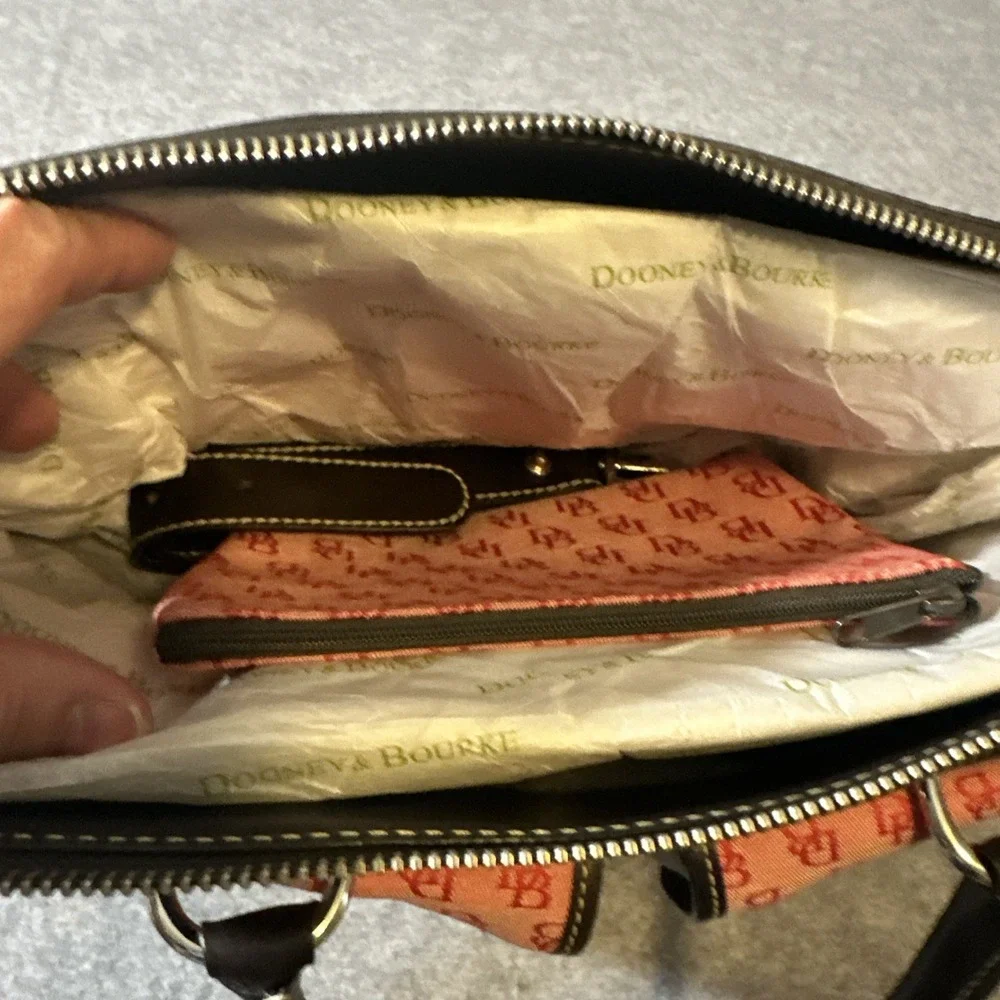 Vtg Dooney & Bourke Red Signature Anniver Double Pocket Leather Trim Coin Sachel